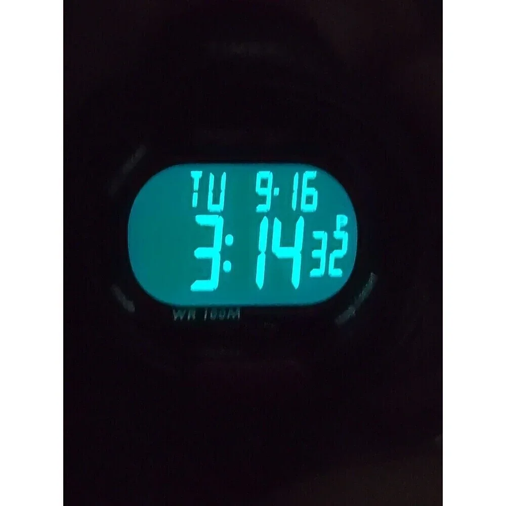 Womens Timex Ironman Triathlon 10 Lap Digital Watch Indiglo Alarms New Battery
